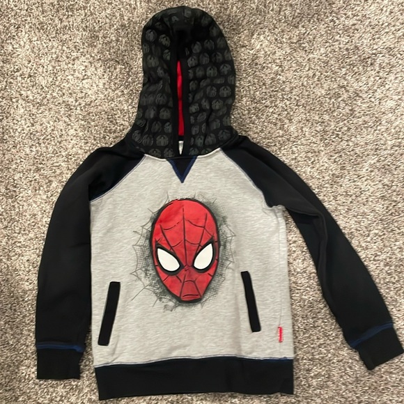 Kids Marvel Spiderman Hoodie.  Size 7 - Picture 1 of 4